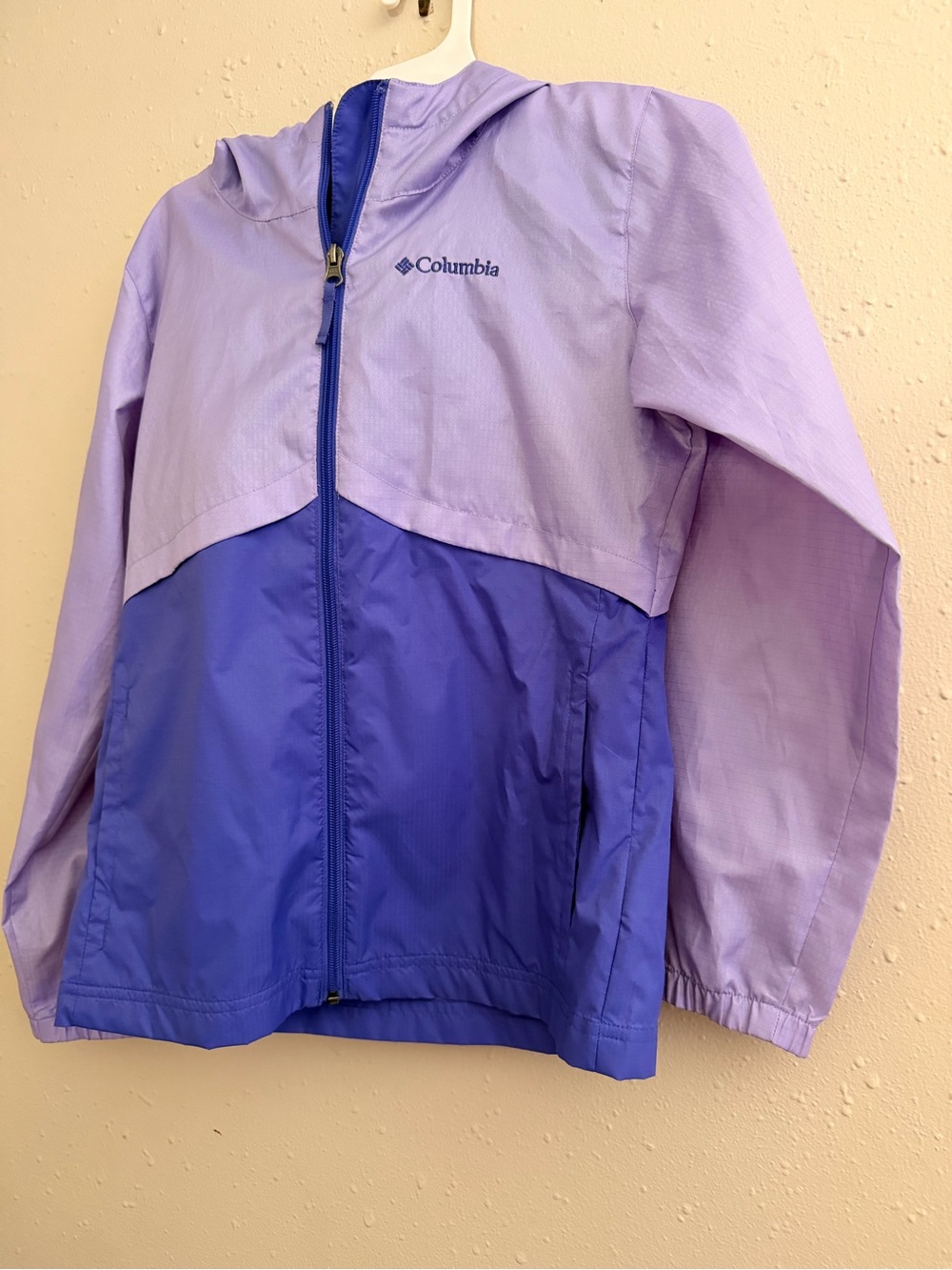 Columbia Kids Two-Tone Lavender and Violet Hooded Rain Jacket